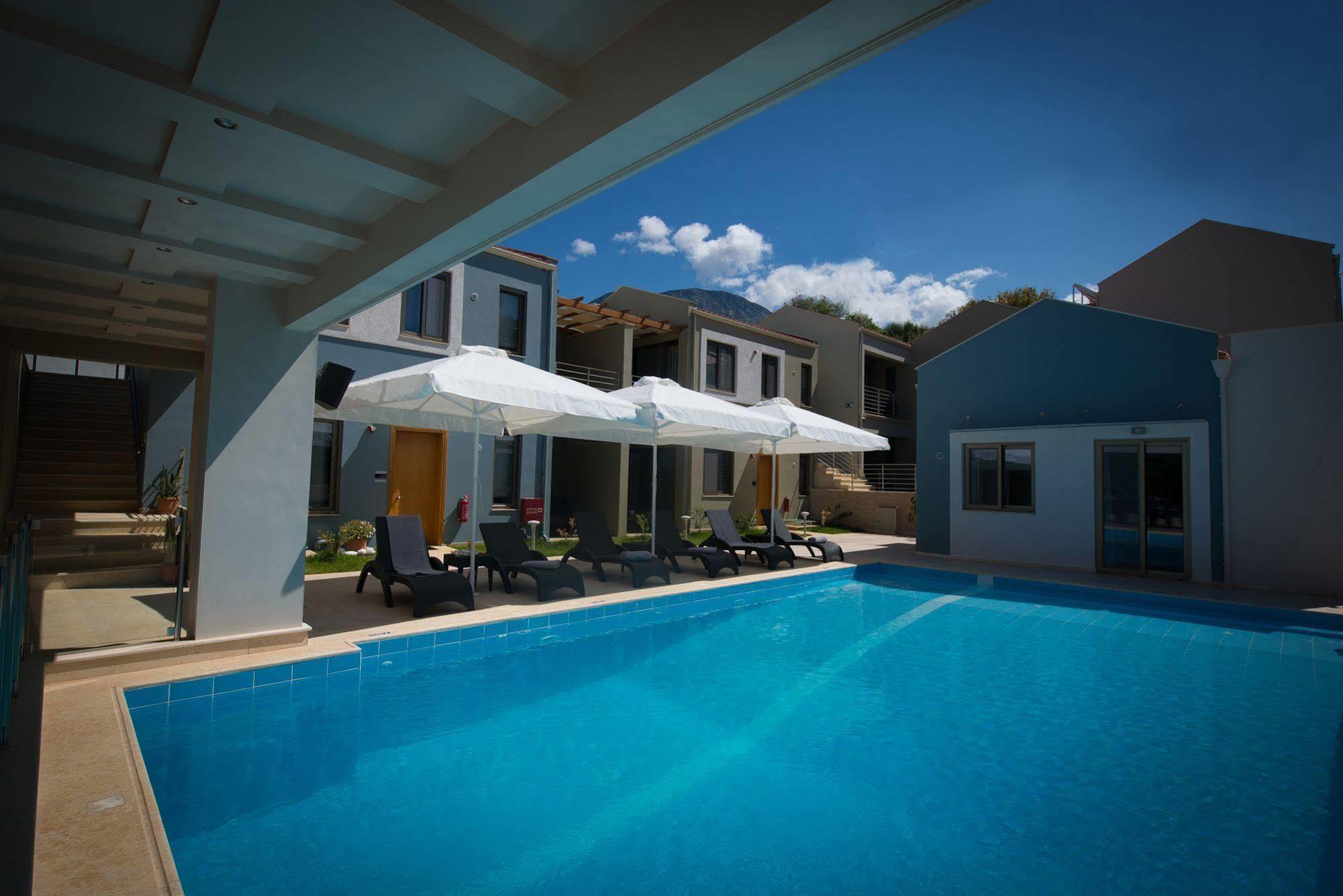 Mantinia Bay Hotel Каламата Екстер'єр фото