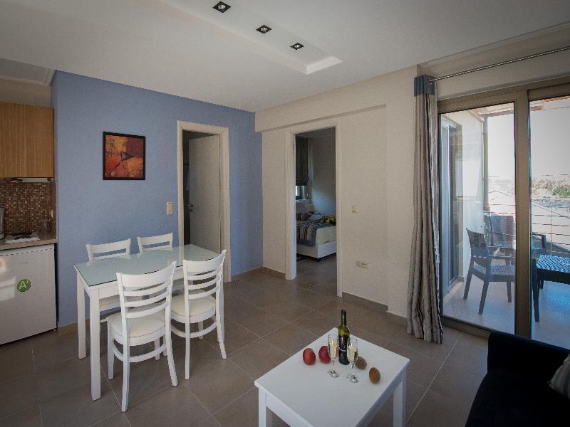 Mantinia Bay Hotel Каламата Екстер'єр фото